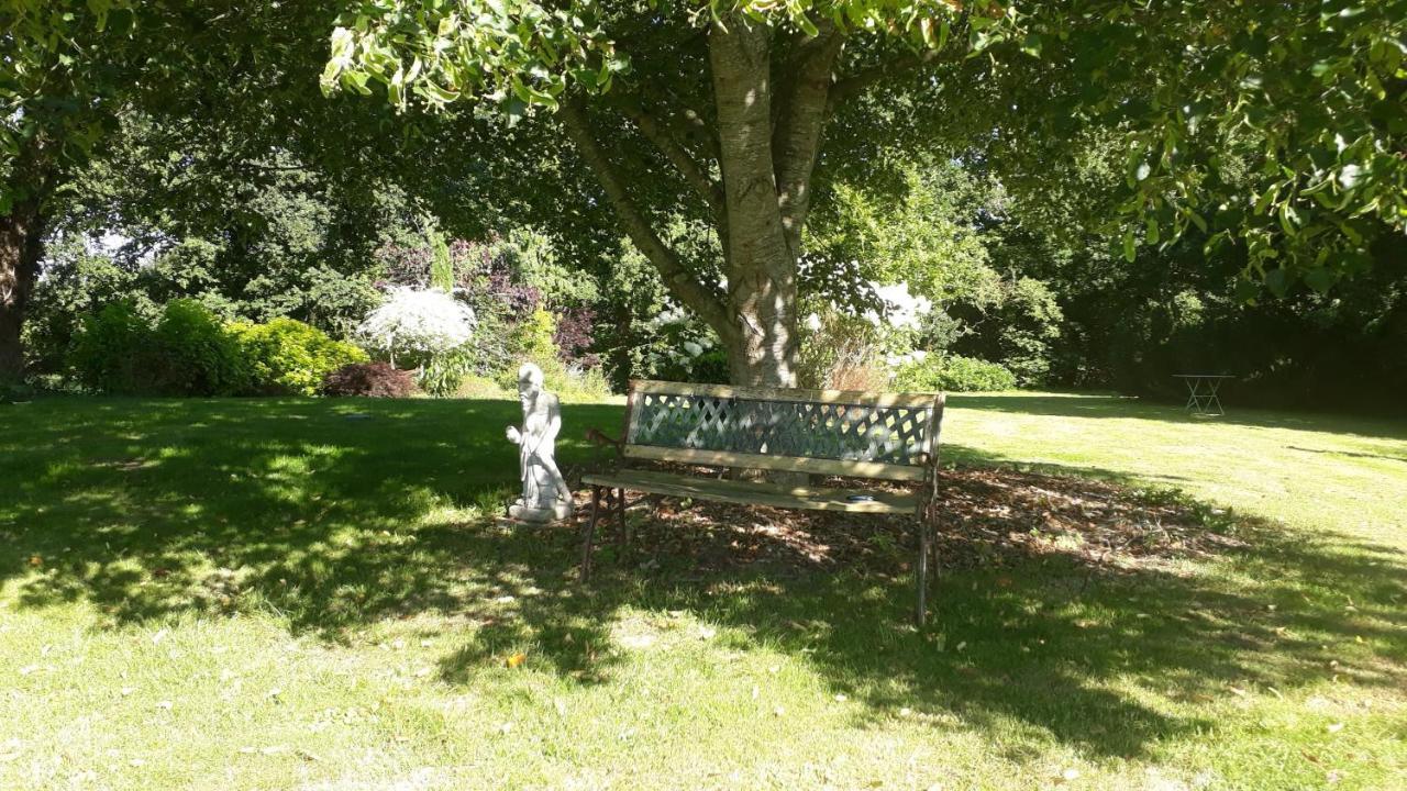 Yvignac-la-Tour Les Berges De La Planchette Bed & Breakfast エクステリア 写真
